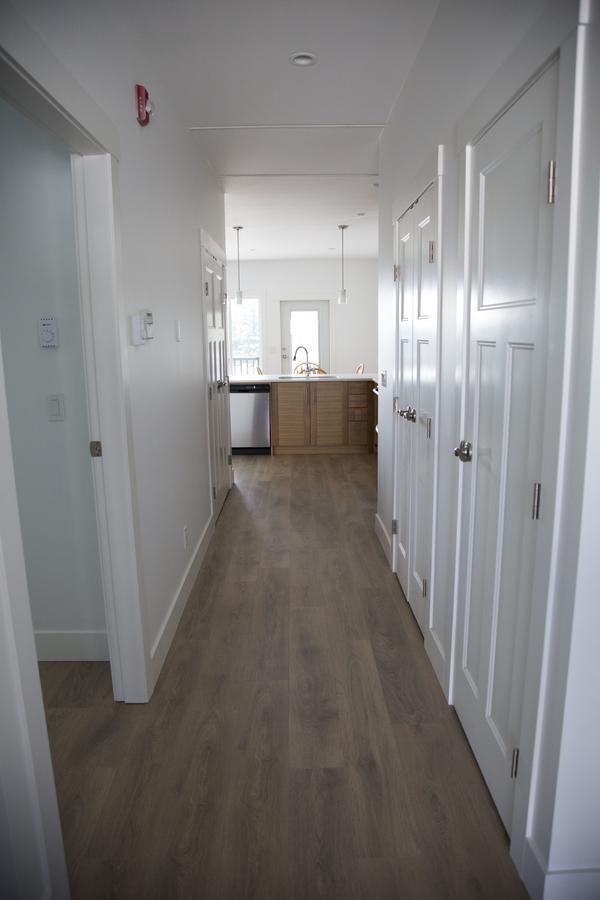 Pacific Point Market And Suites Powell River Esterno foto