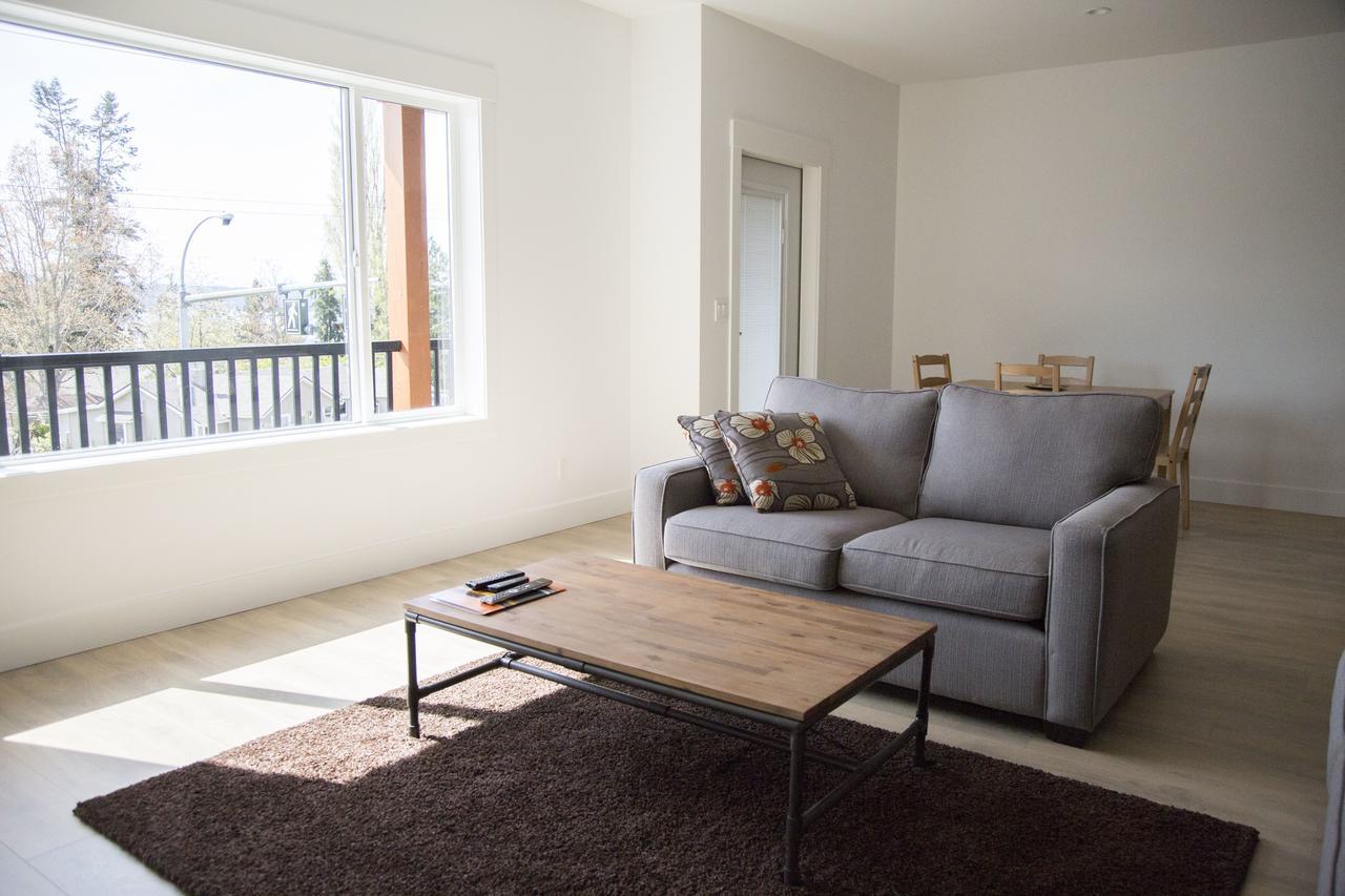 Pacific Point Market And Suites Powell River Esterno foto